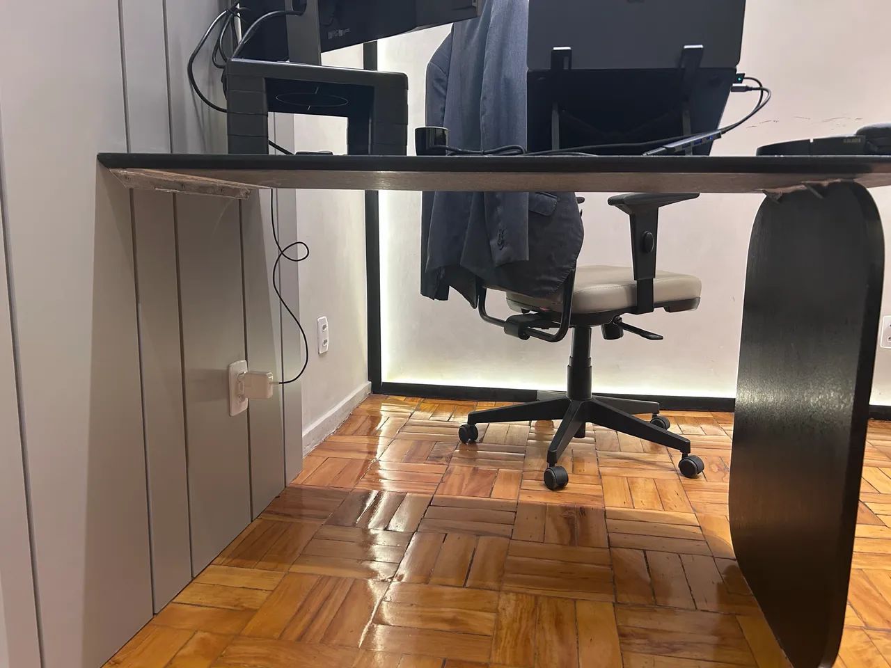 Mesa de mármore para escritório.  - Foto 2