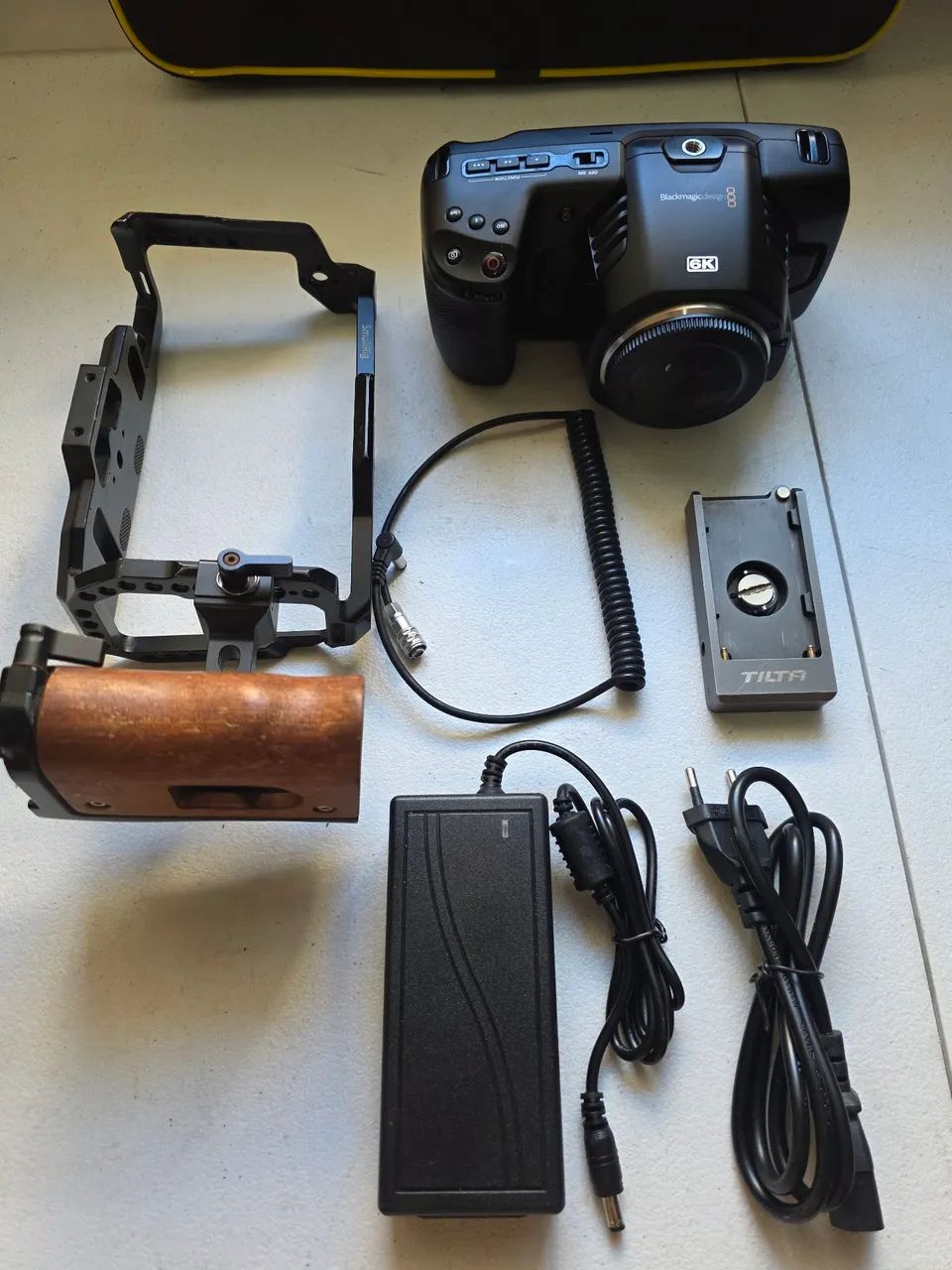BLACK MAGIC 6K + cage  - Foto 5