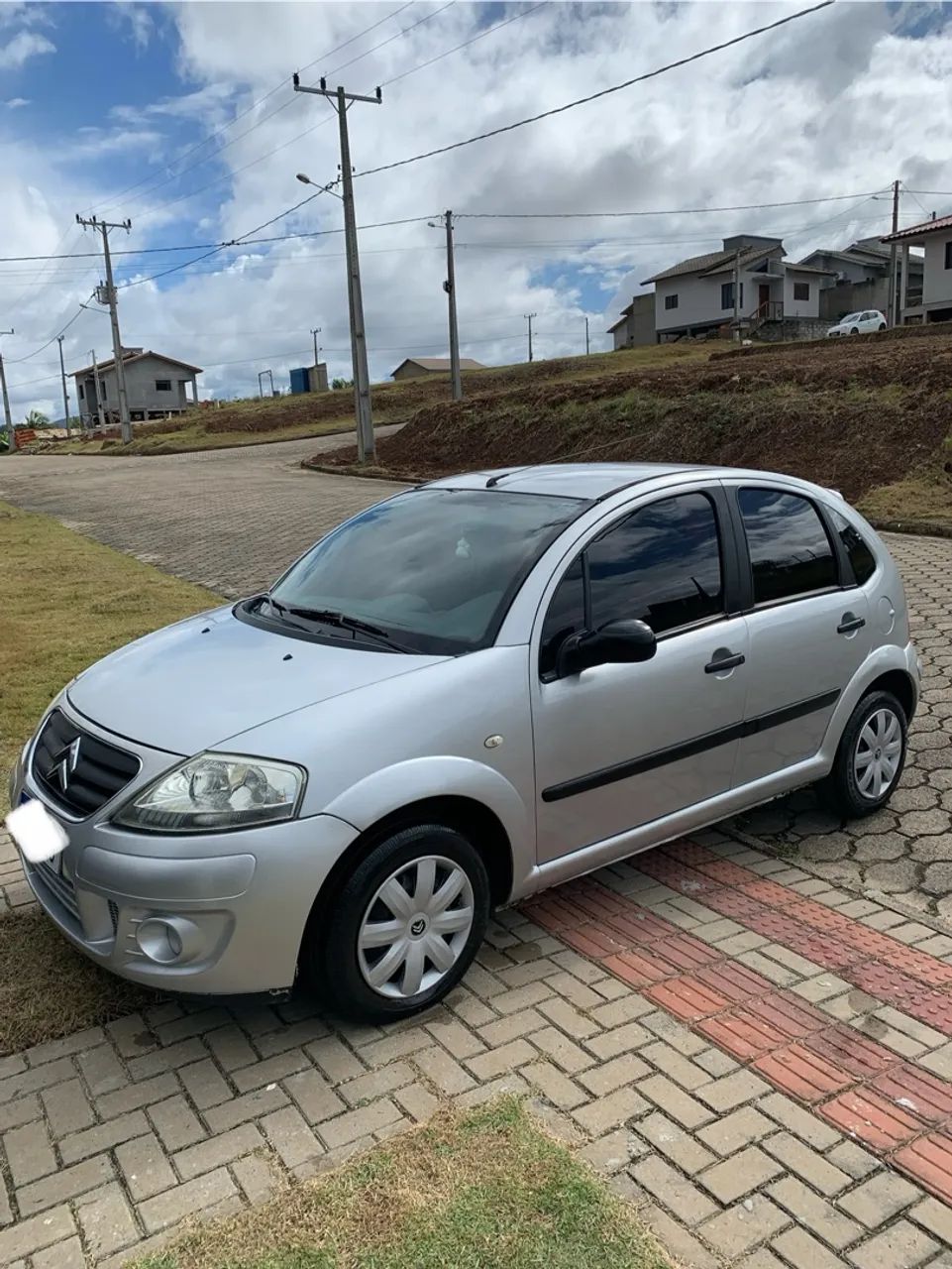 Citroën C3 GLX 1.4/ GLX SONORA 1.4 FLEX 8V 5P 2010