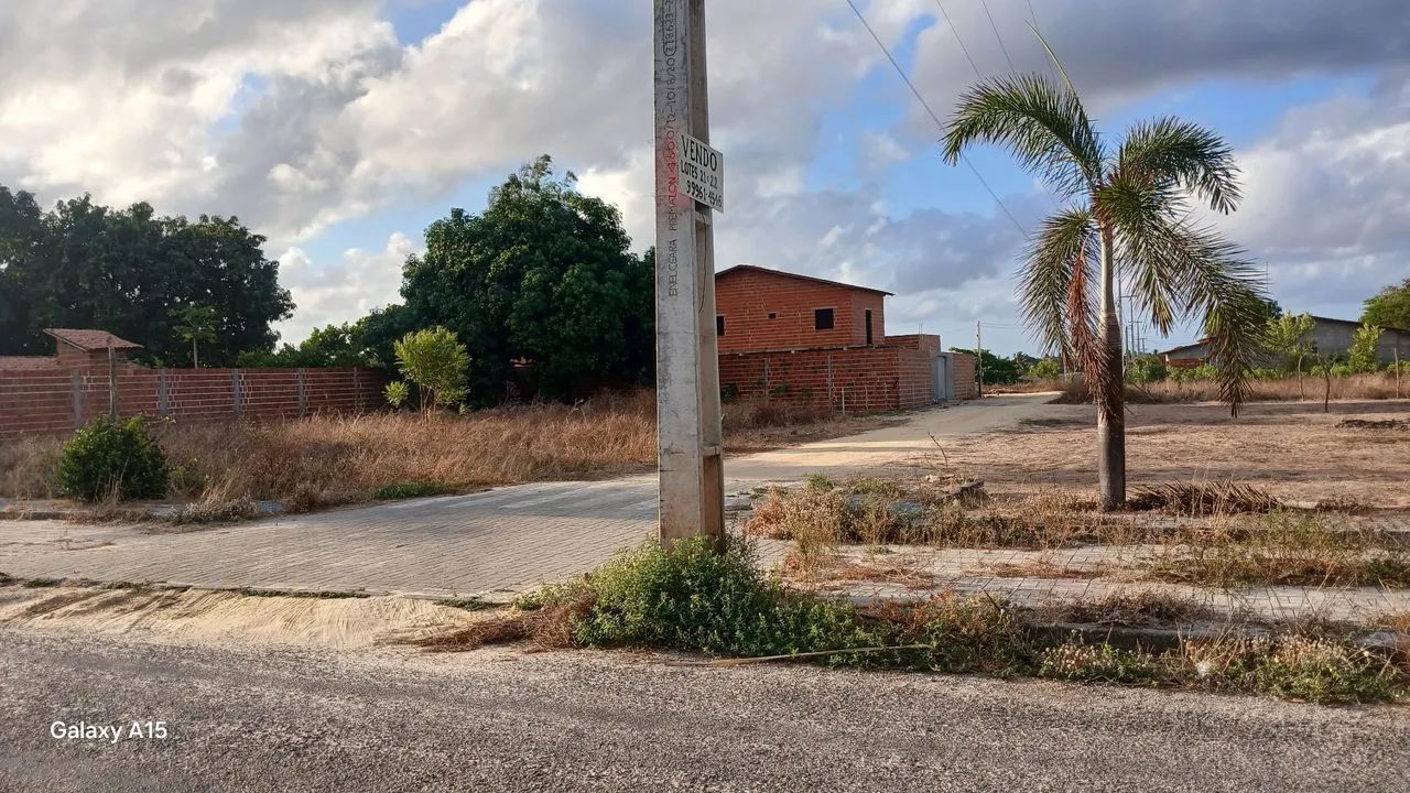 Lote em cascavel a 3km da praia da caponga 