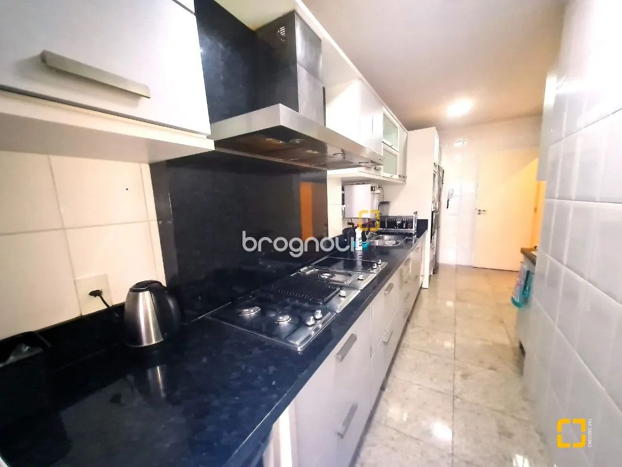 3 Quartos/Suíte, Semimobiliado, 2 Vagas, alto padrão - Foto 4