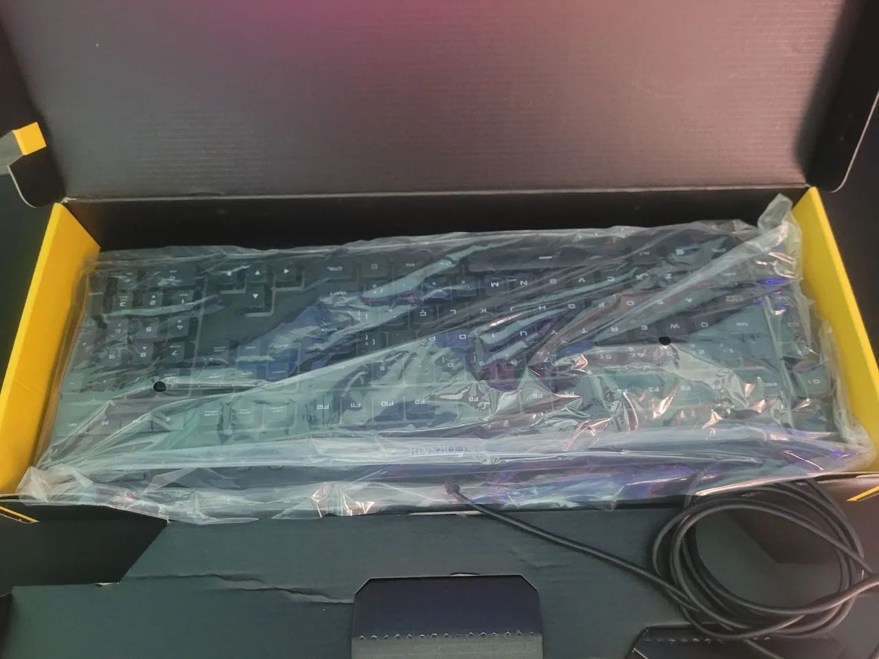 Teclado Corsair K55 - Foto 3