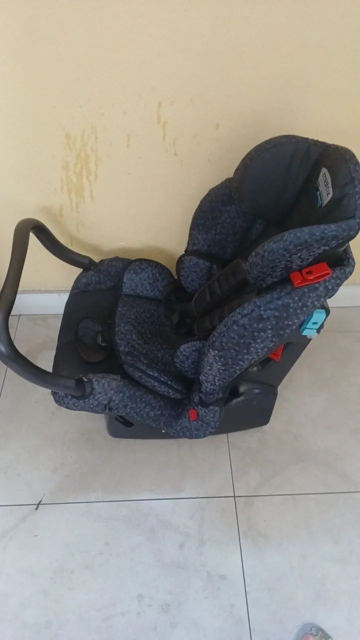 Vendo 02 cadeirinhas de carro - Foto 4