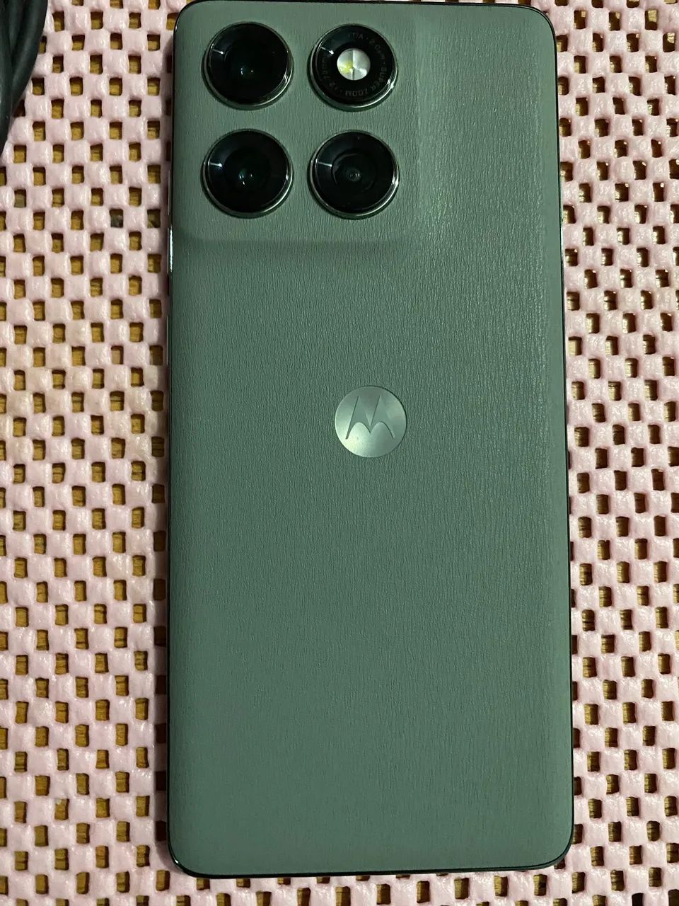 Moto edge 60 pro  - Foto 2