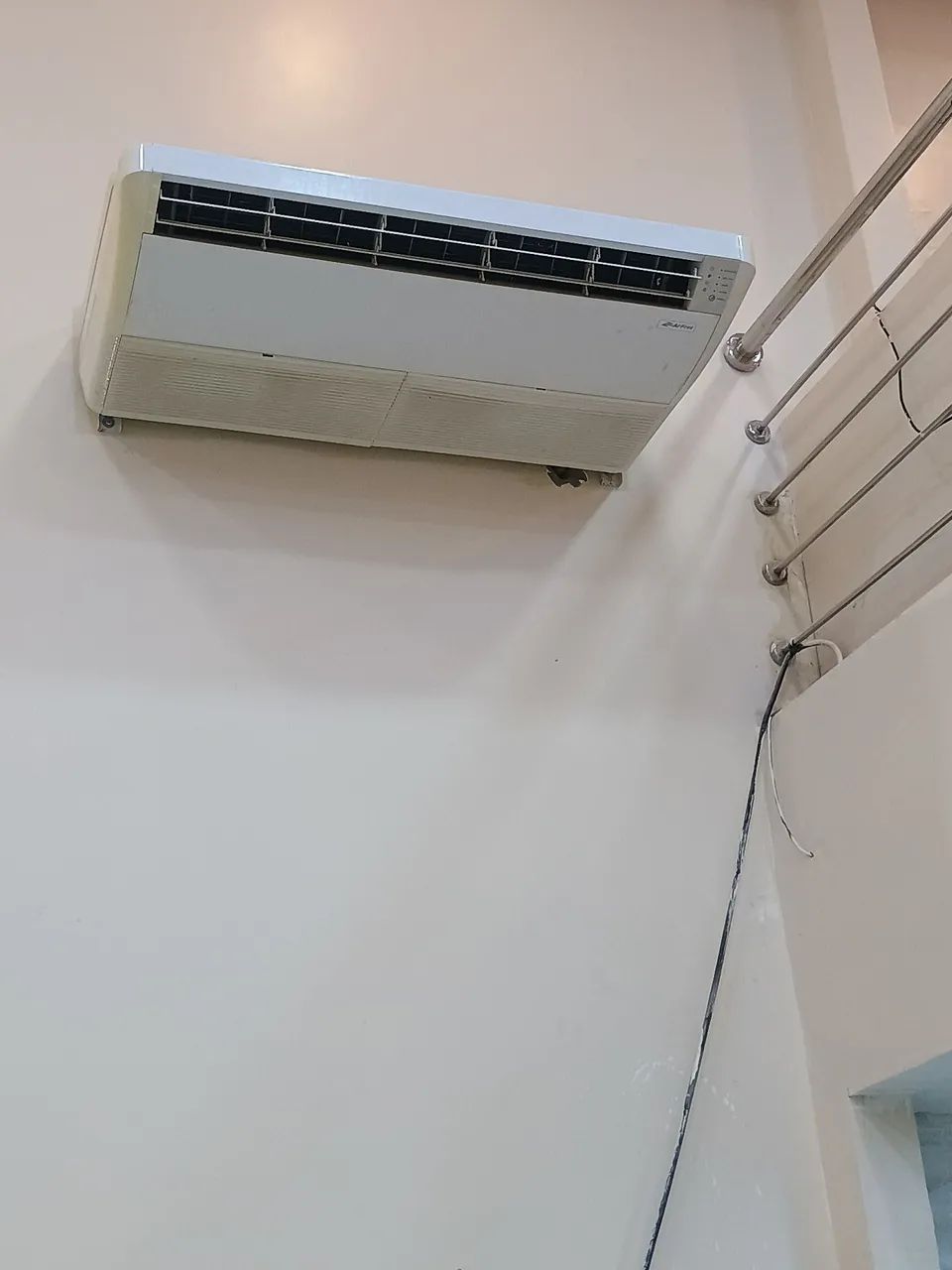 Evaporadora piso teto 36k  - Foto 3