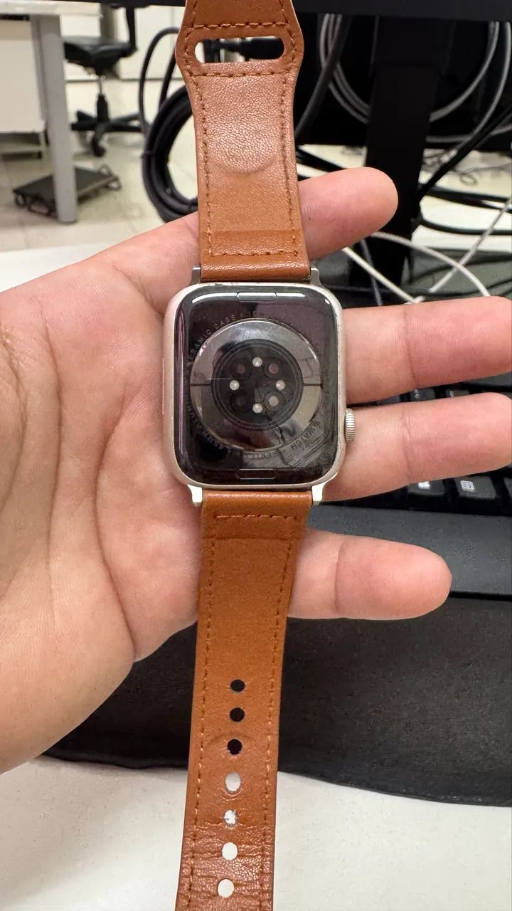 Apple Watch Series 8 45mm - Foto 2