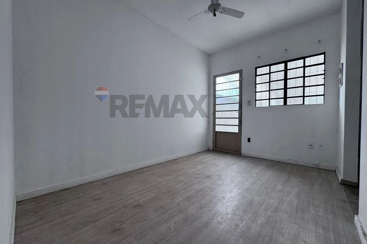 Casa Wanel Ville V : 2 Quartos e Garagem Ampla! - Foto 4