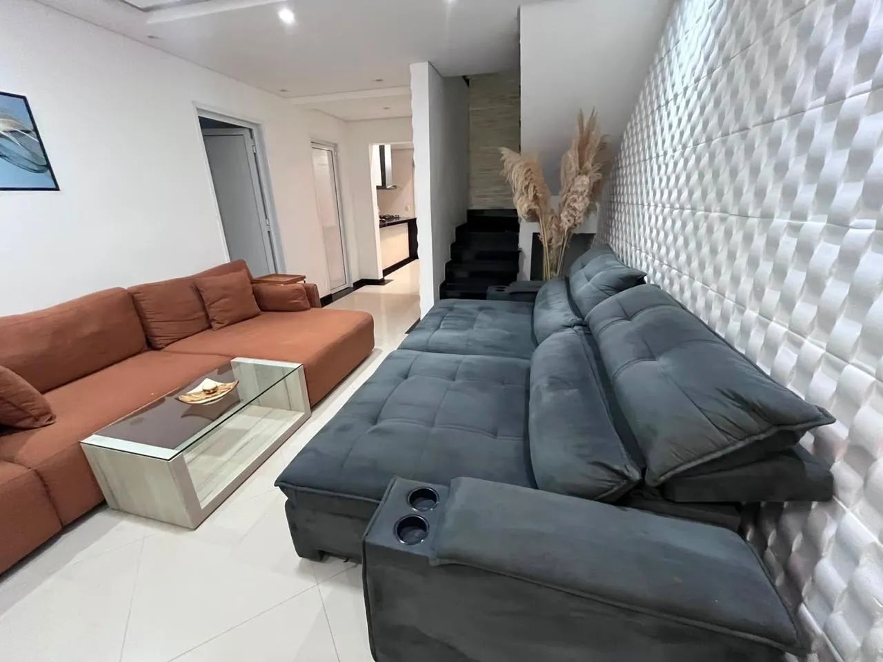 Sofá Retrátil e Reclinável semi novo - Foto 5