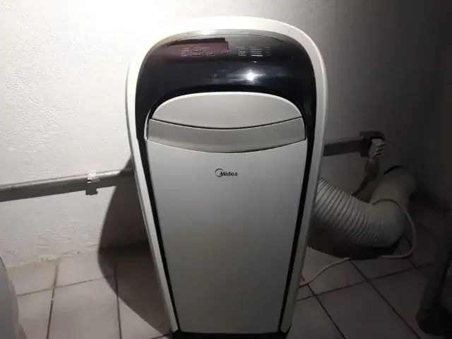 Ar Condicionado Portátil Midea 10500btu 127v
