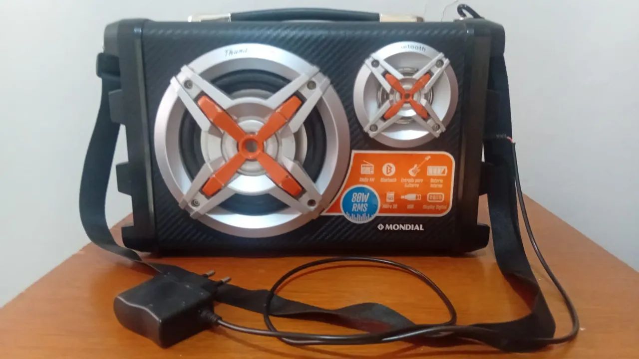 Caixa de som Bluetooth mondial 