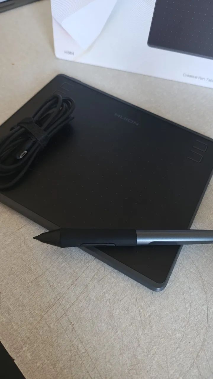 Huion HS64 - Tablet com caneta