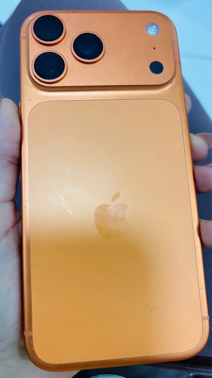 VENDO IPHONE 17 PRO MAX 