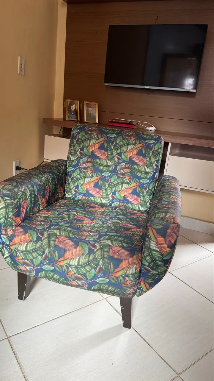 Poltrona estofadas com estampas 