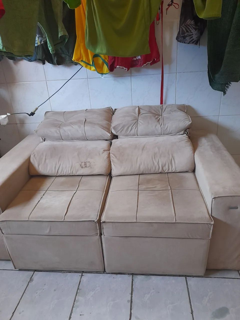Vendo um sofá retrátil reclinável - Foto 5
