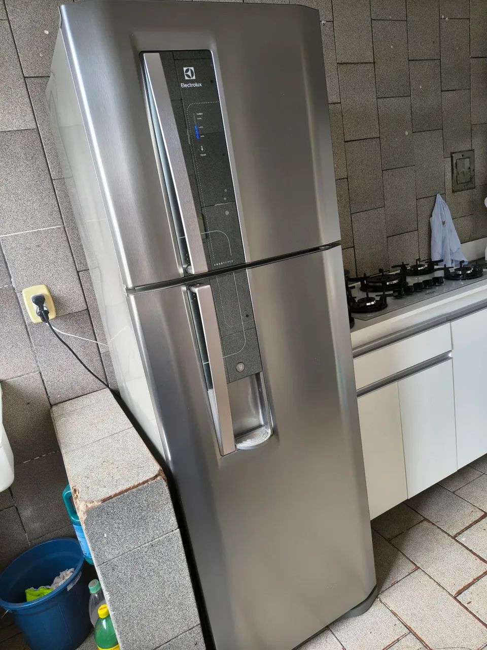 Geladeira Electrolux Inox 