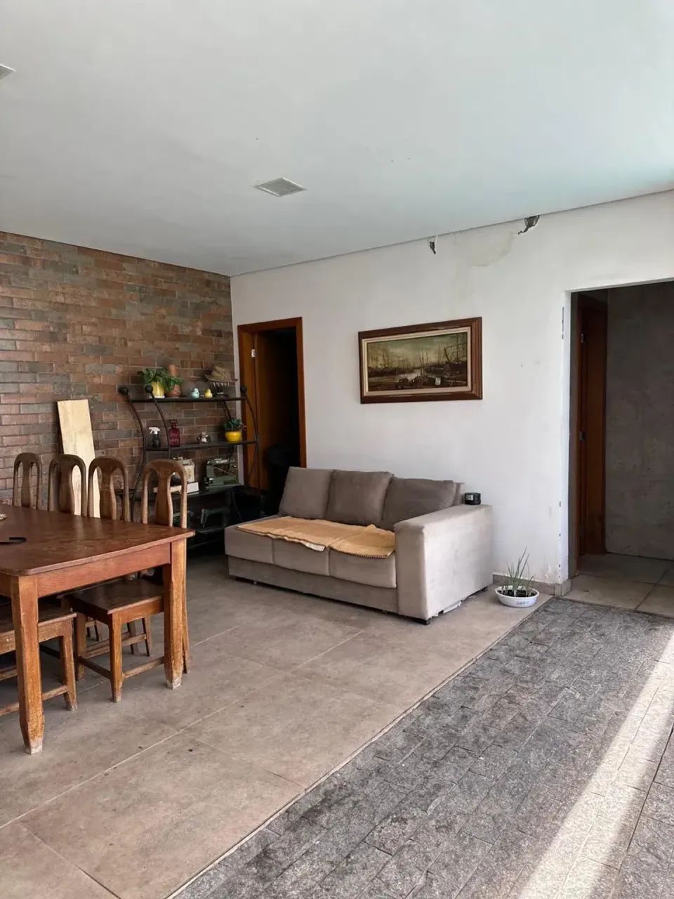 CASA PÚBLICA EM VÁRZEA GRANDE, PROX CORREIO E BIG LAR, C/ ARMÁRIOS E PISCINA, 2 QTOS 1 SUÍ - Foto 3