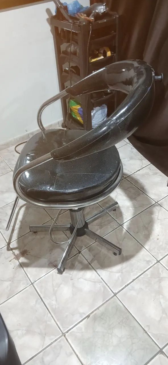 Lavatorio e cadeira 