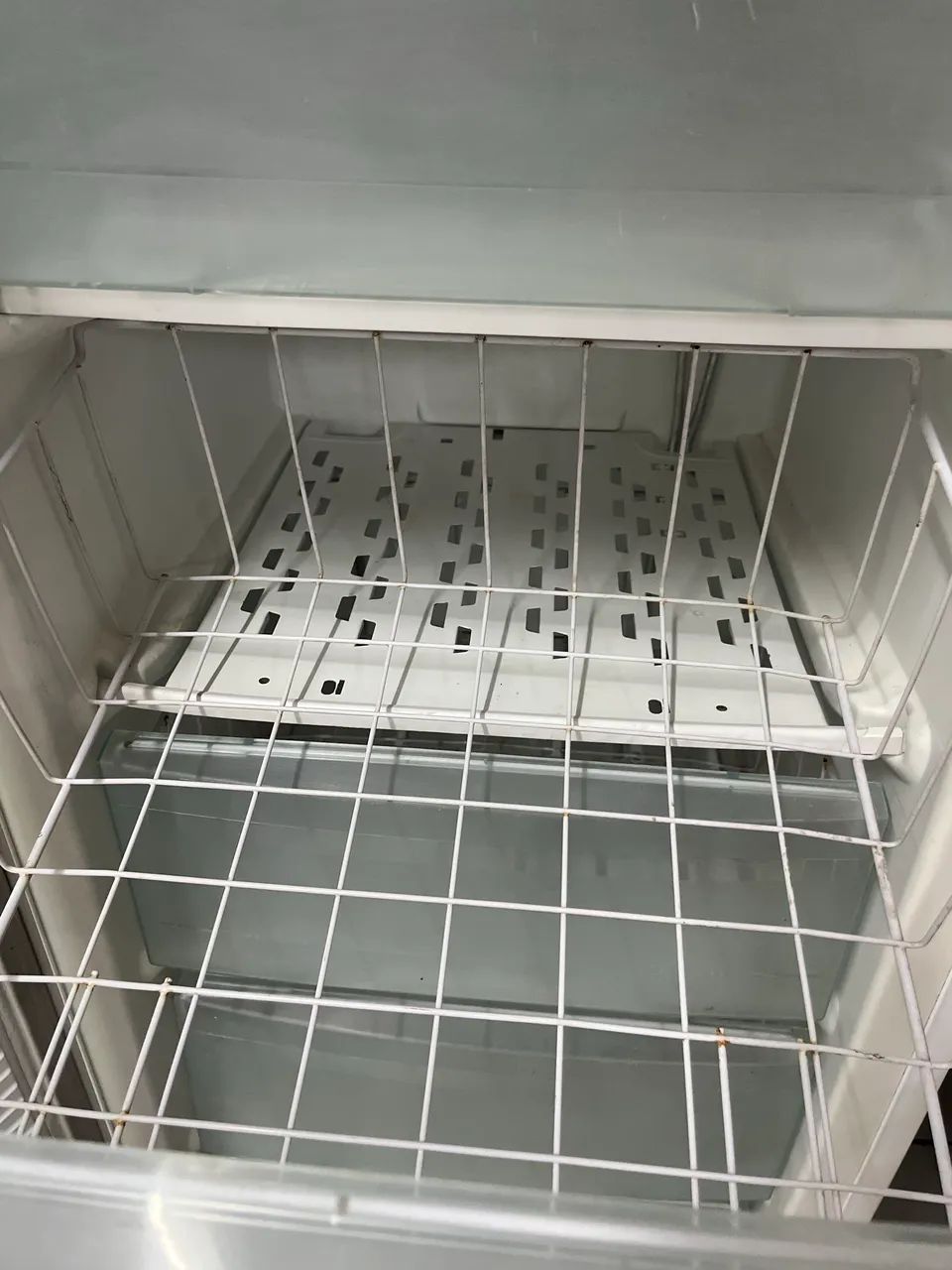 Freezer vertical Electrolux - Foto 5