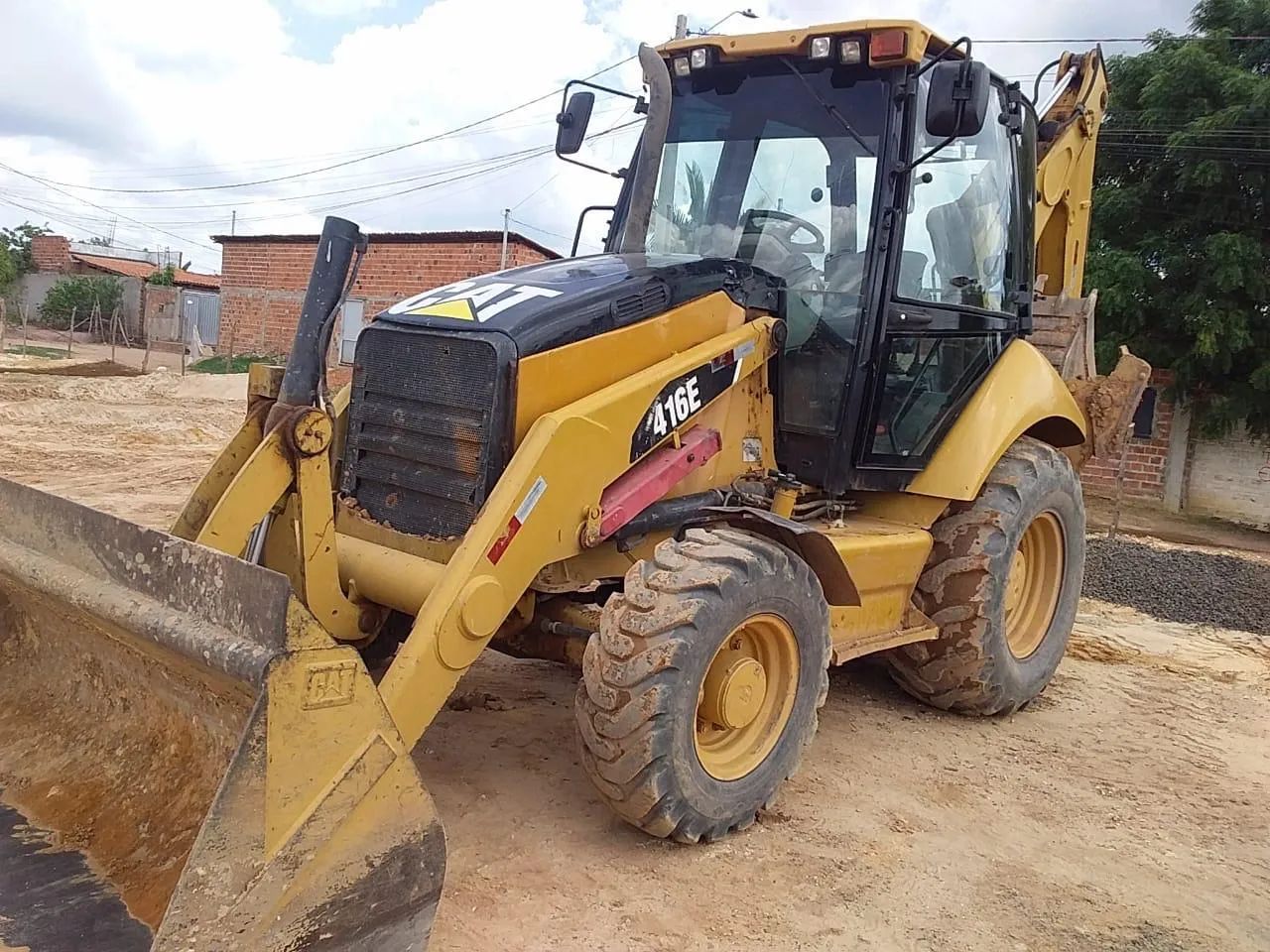 Retroescavadeira CAT 416 E . - Foto 2