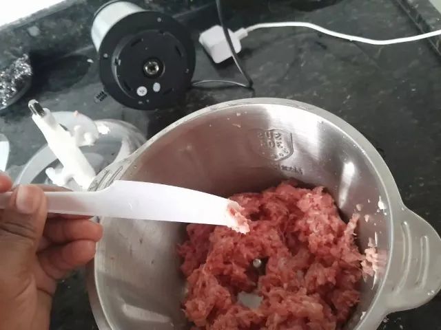 Moedor Elétrico Triturador Potente para Carne, Legumes e Temperos + Entrega gratis 