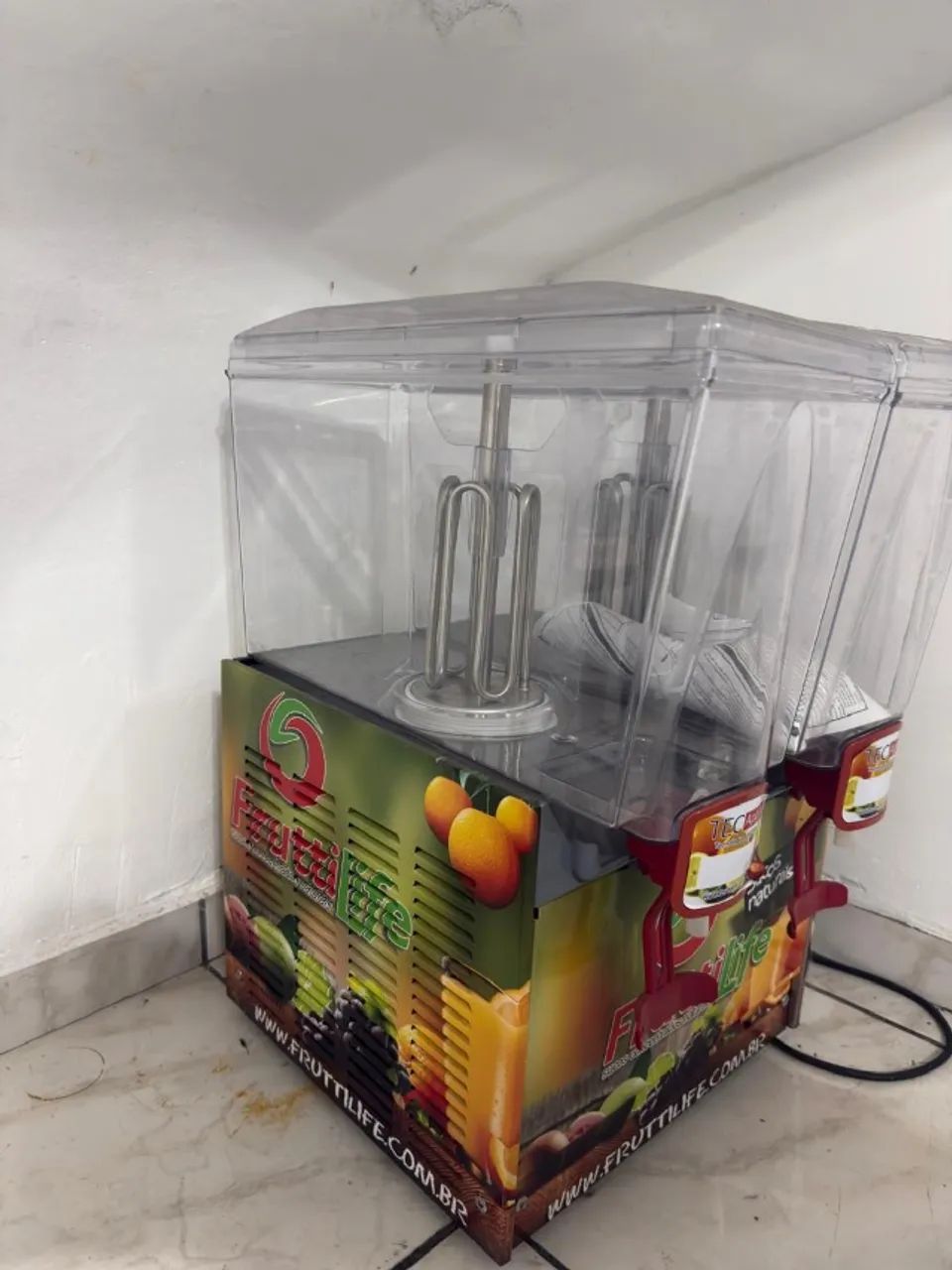 Máquina de Suco (Resfresqueira) 220V