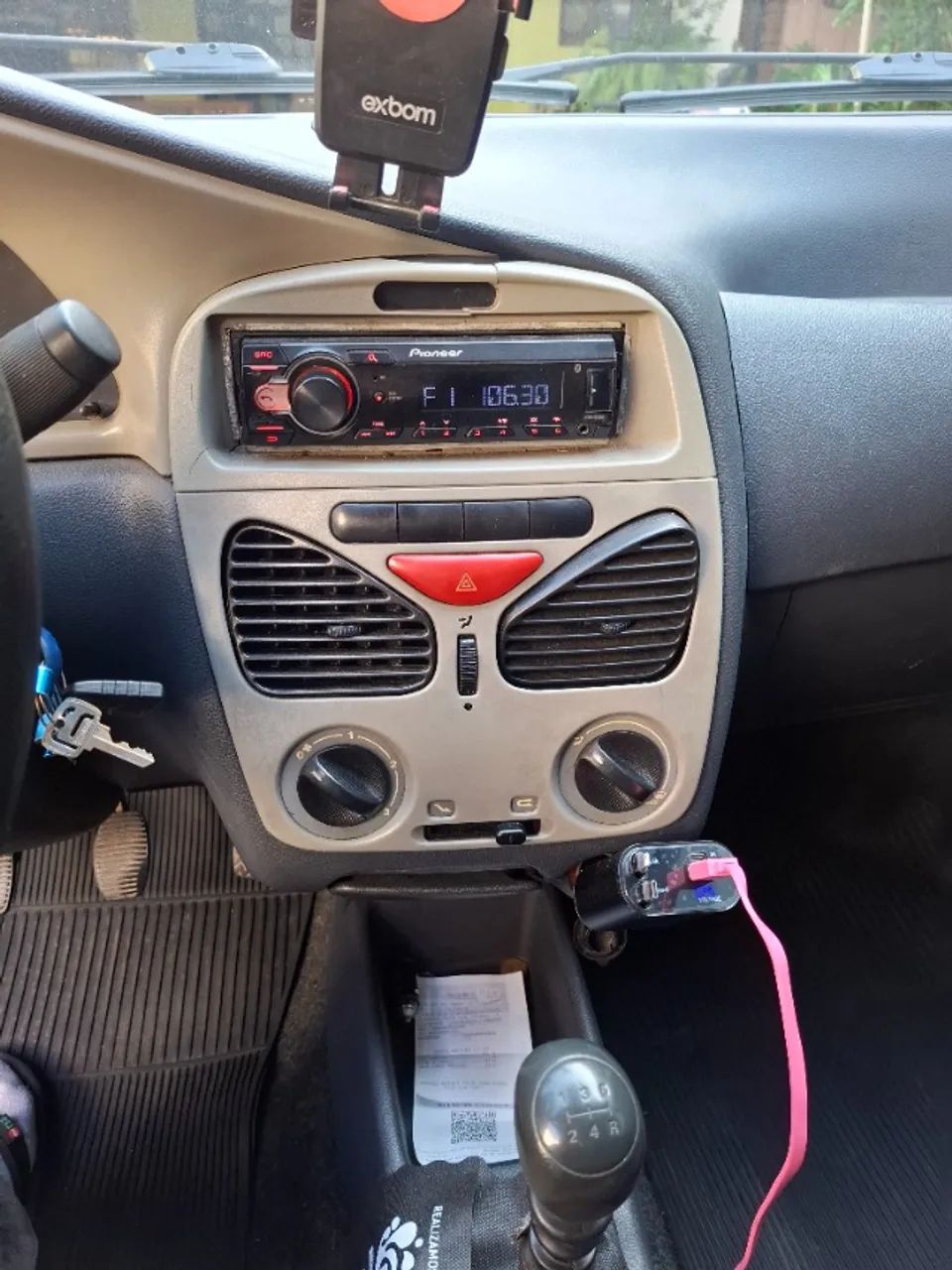 Fiat Strada 1.4 MPI Fire Flex 8V CS 2008 - Foto 5
