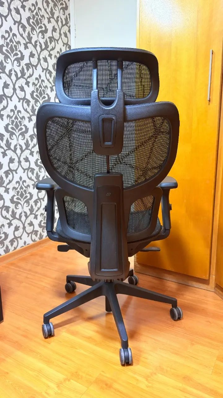 Cadeira Ergonomica Premium Elements Siggy  - Foto 4