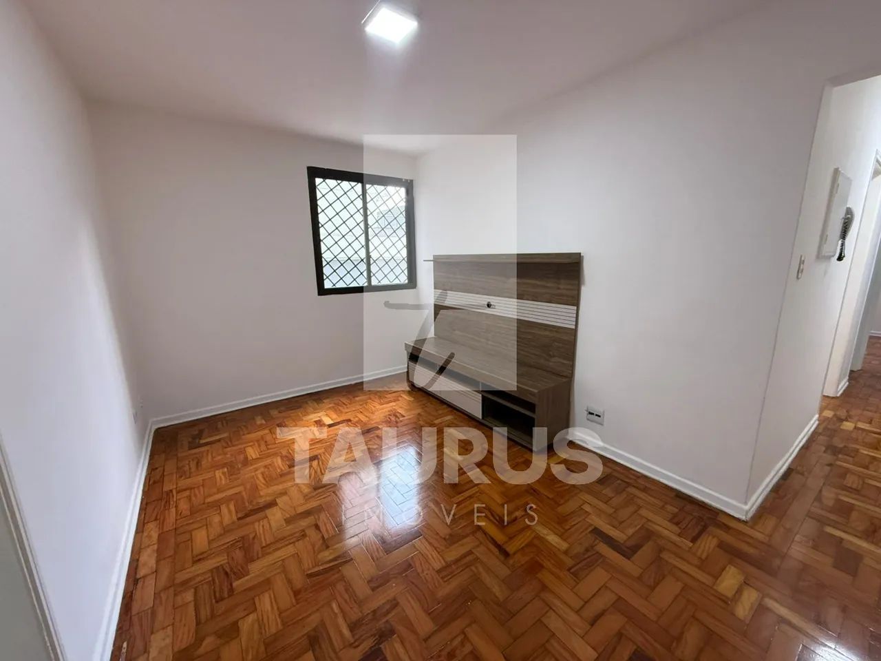 Apartamento para comprar ou alugar com 2 quartos e 1 vaga em Moema, São Paulo-SP. - Foto 2