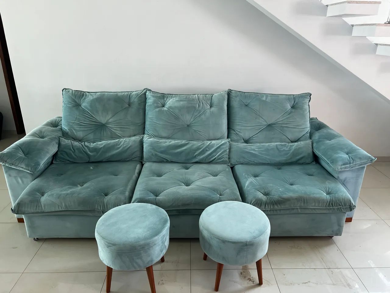Sofá retrátil reclinável azul turquesa 
