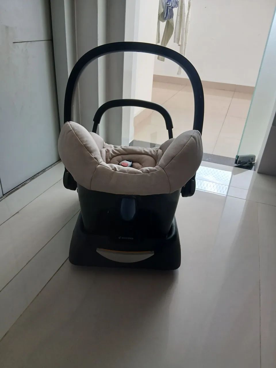 Bebê conforto maxi cosi + cittibase - Foto 5