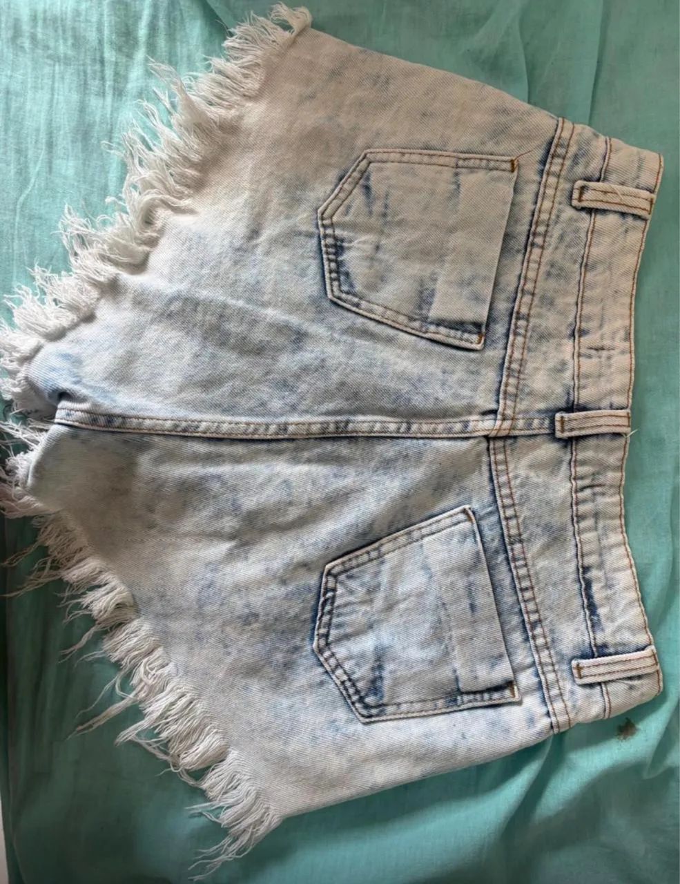 SHORT JEANS