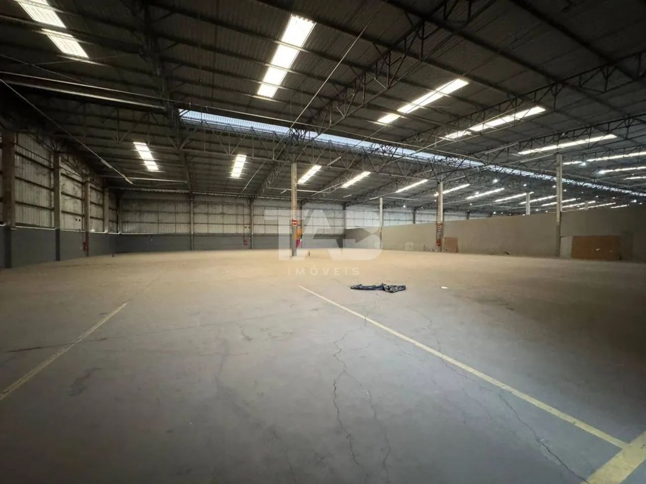 Galpão com 2.000m² para locação em Itajaí - Foto 5