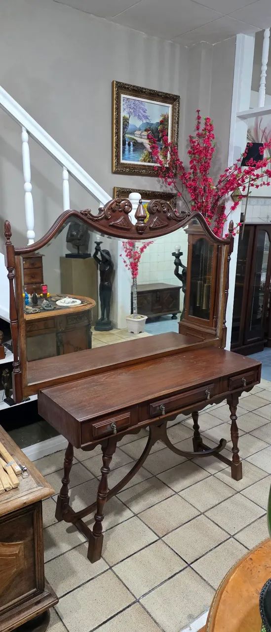 Móveis antigos, penteadeira antiga, antiguidades  - Foto 3