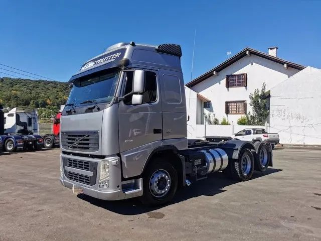 Volvo Fh 440 6x2 - 2011 Cavalo