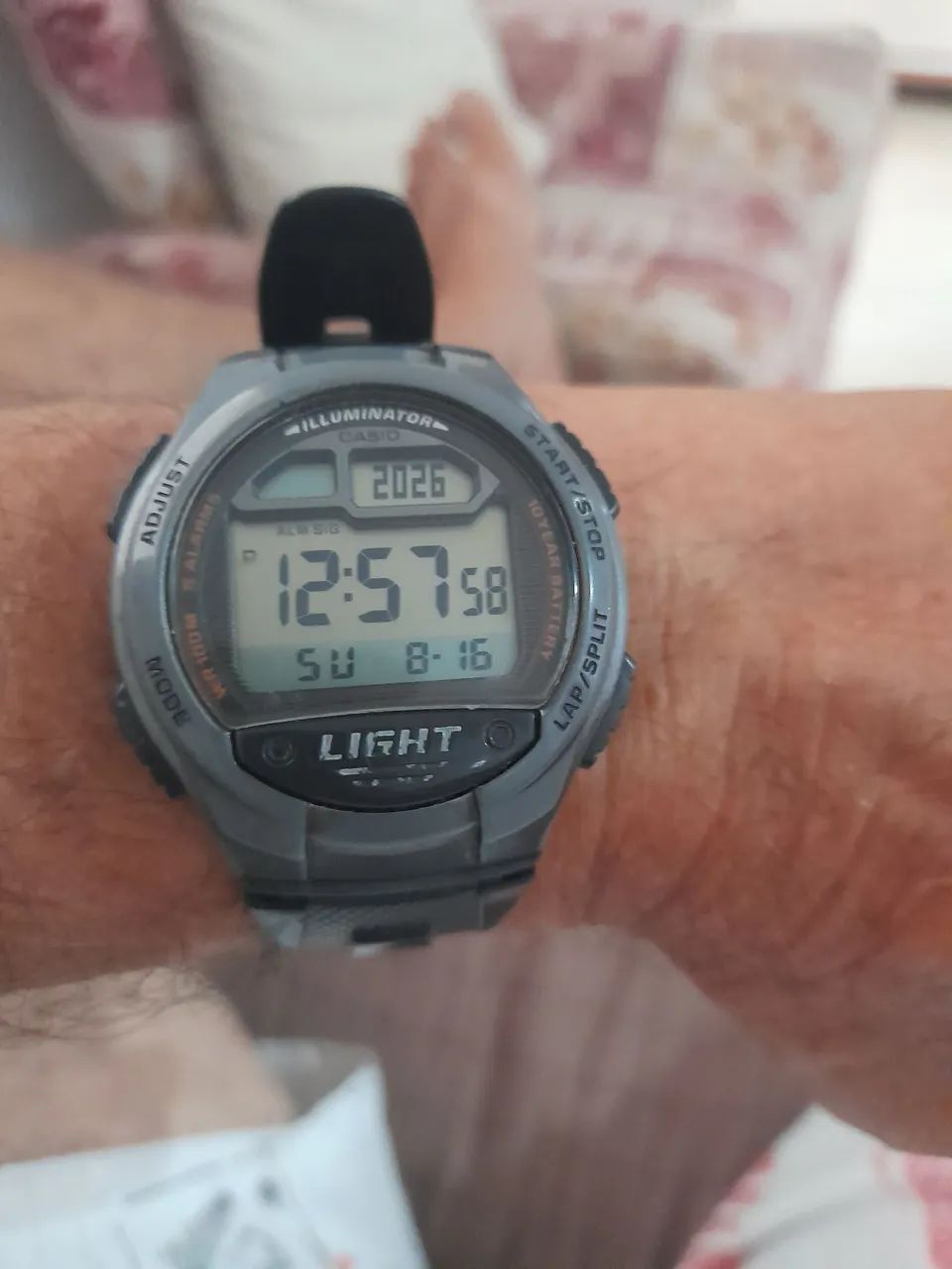 Vendo um relógio casio funcionando perfeitamente  - Foto 4