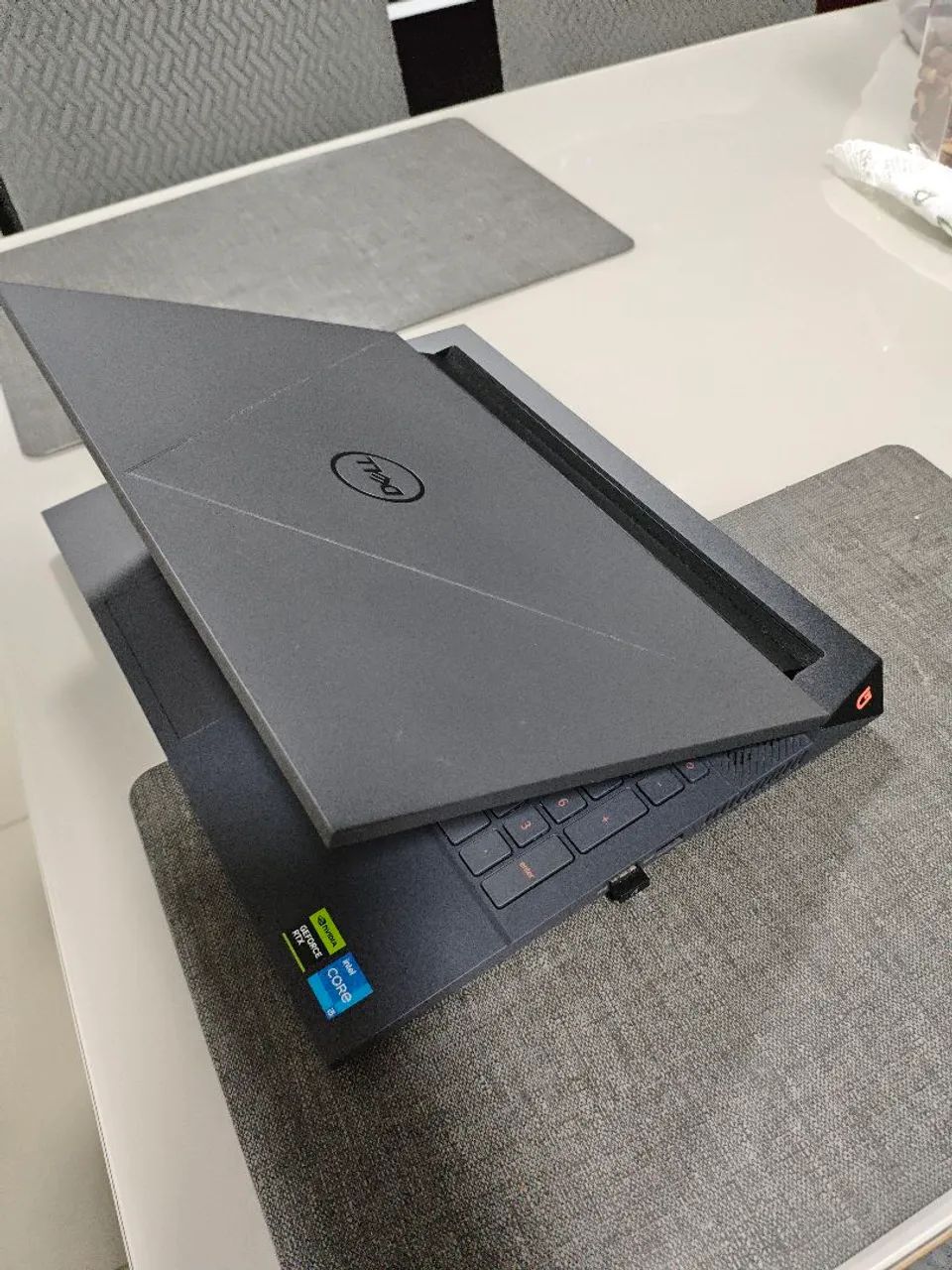 DELL G15 5530  - Foto 5