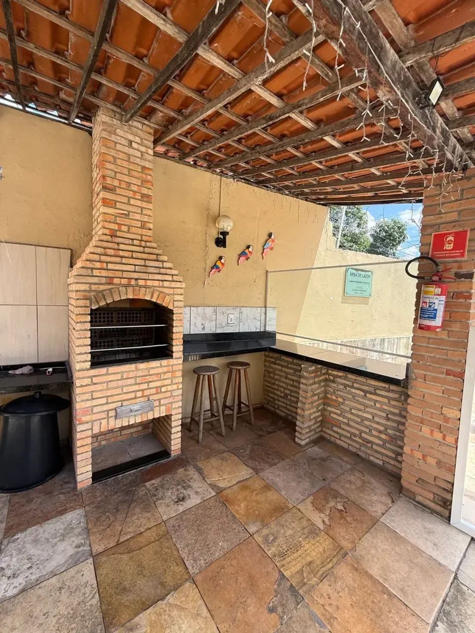 APARTAMENTO COM 02 QUARTOS A VENDA - Foto 2