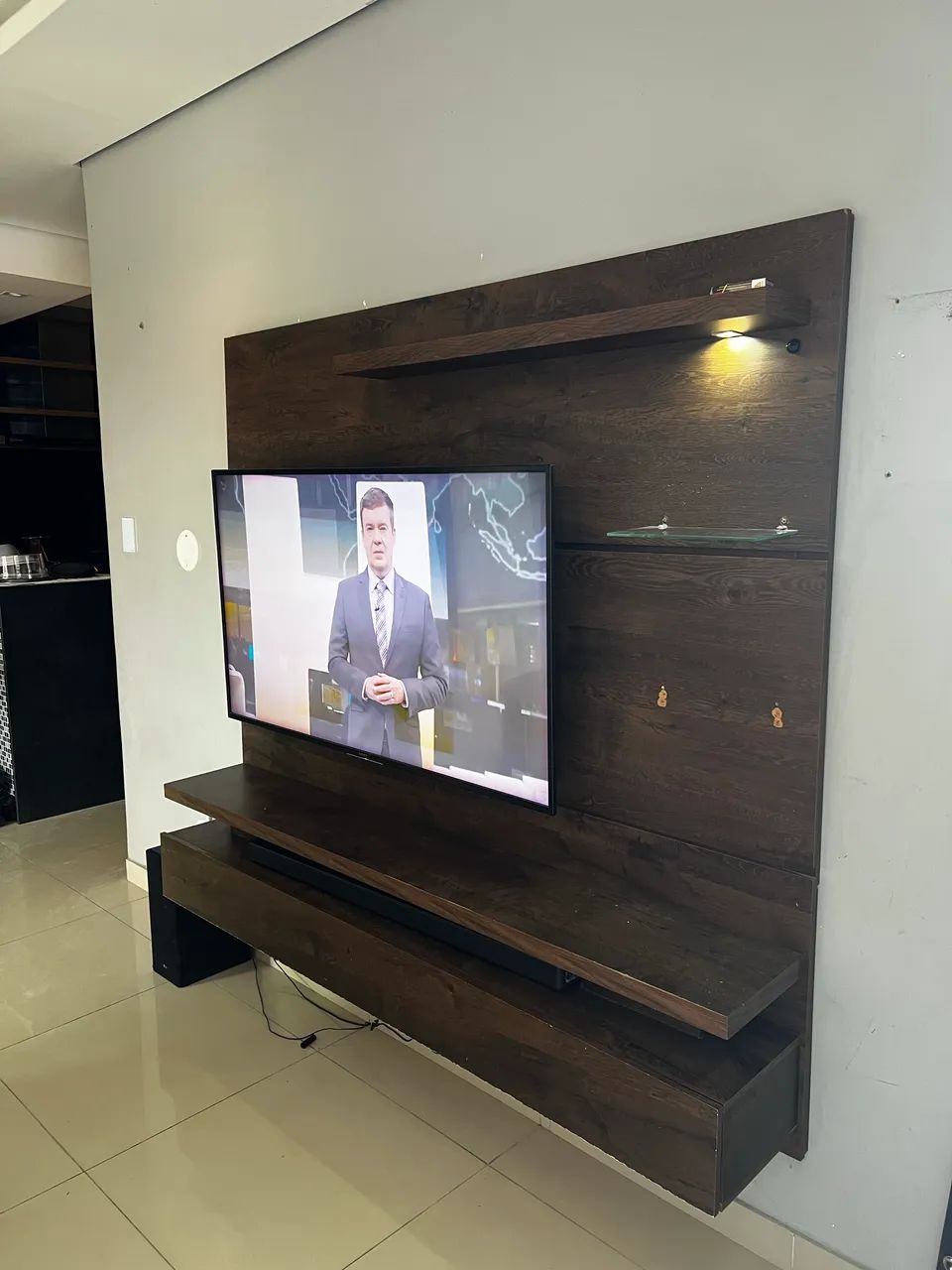 Rack suspenso para TV 55 polegadas  - Foto 2
