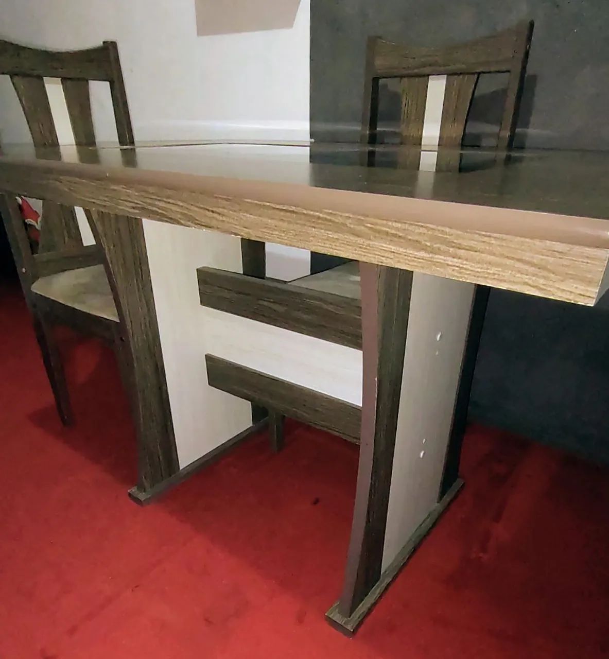 Mesa com 4 cadeiras  - Foto 3
