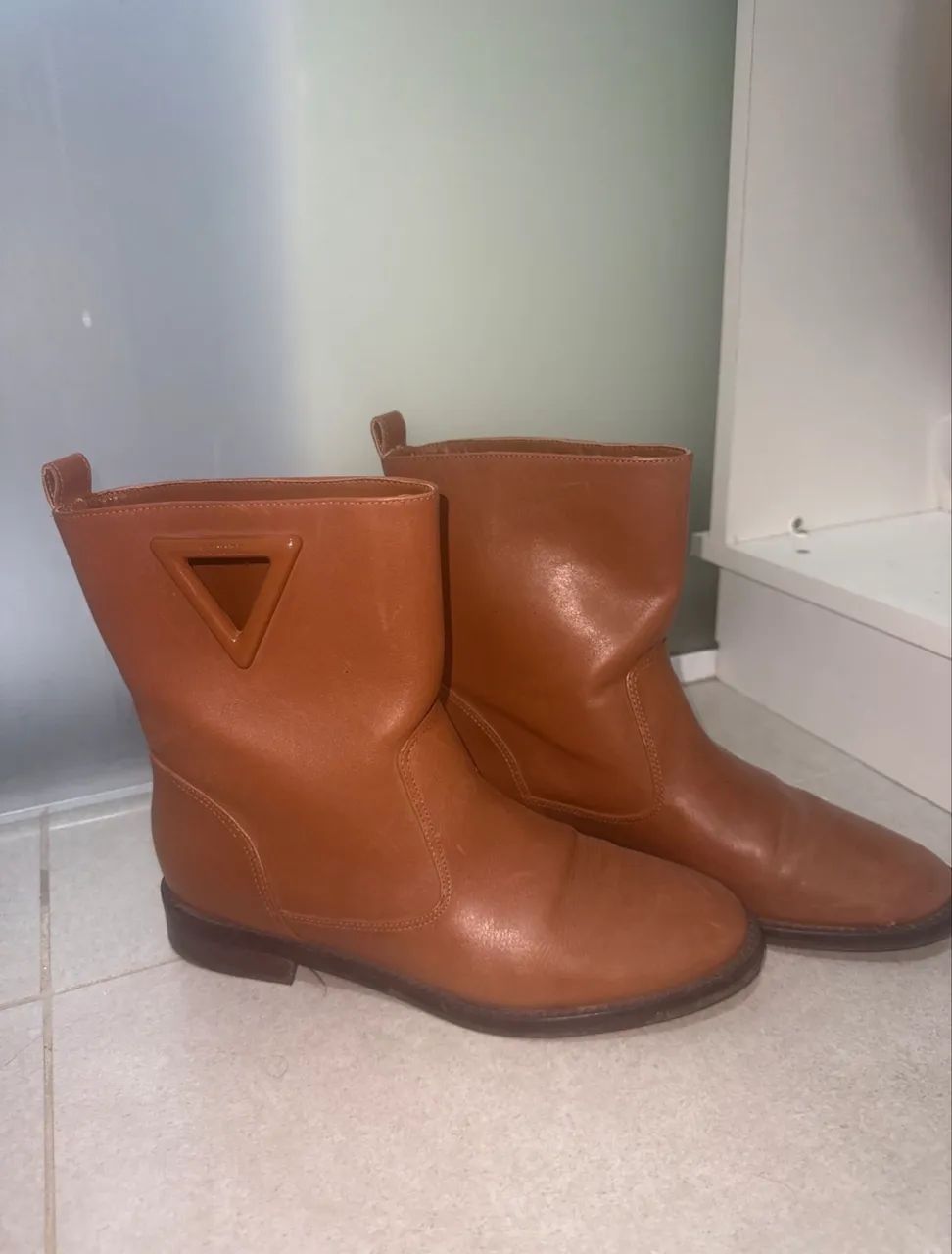 Vendo bota Schutz marrom - Foto 3