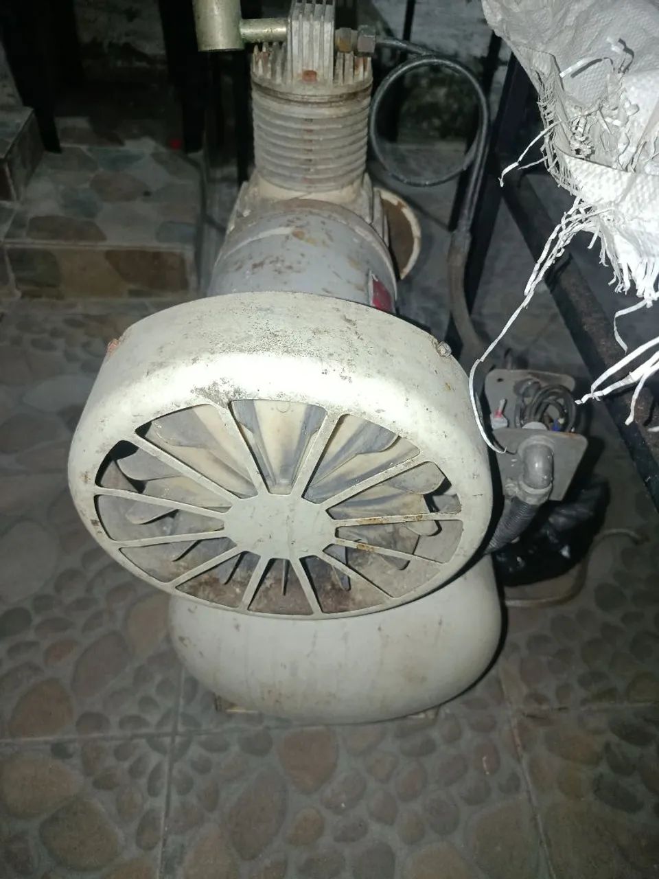 Compressor odontológico  - Foto 2