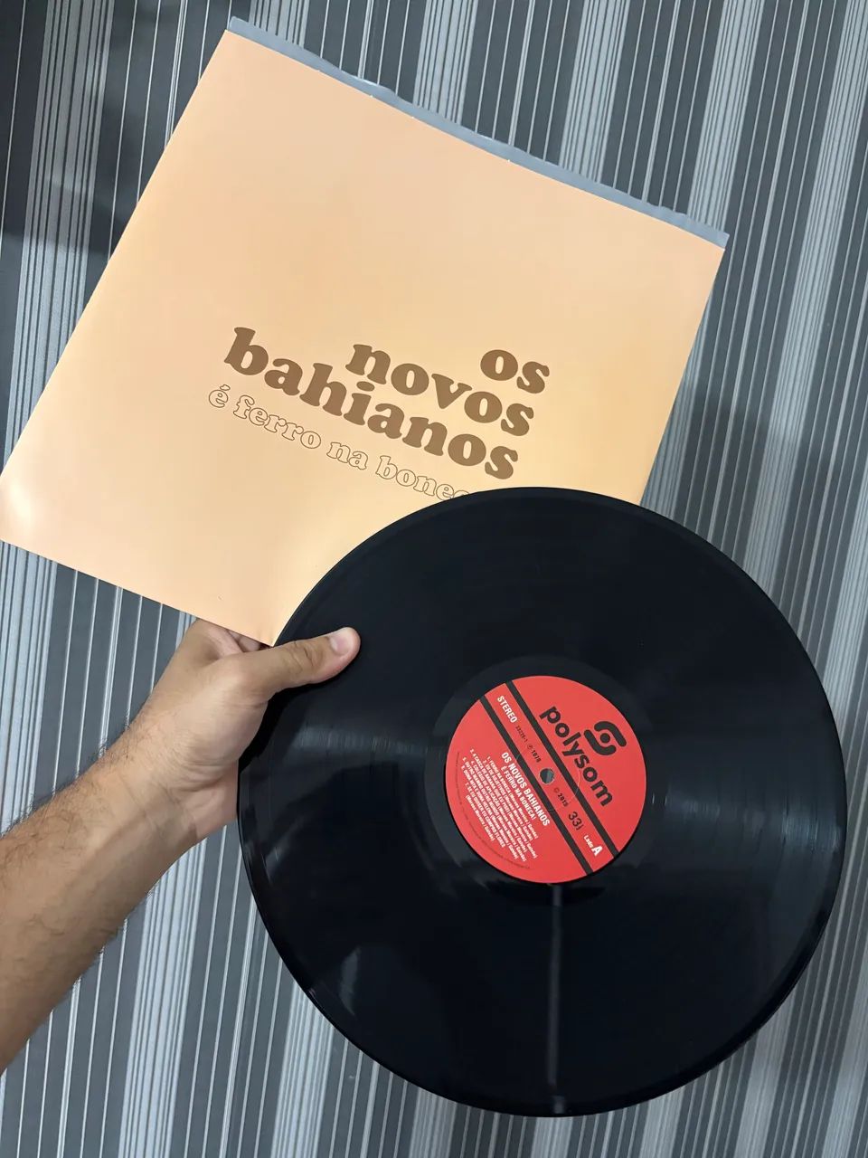 Lp Novos Baianos - Ferro na boneca (Reedição Polysom) - Foto 2