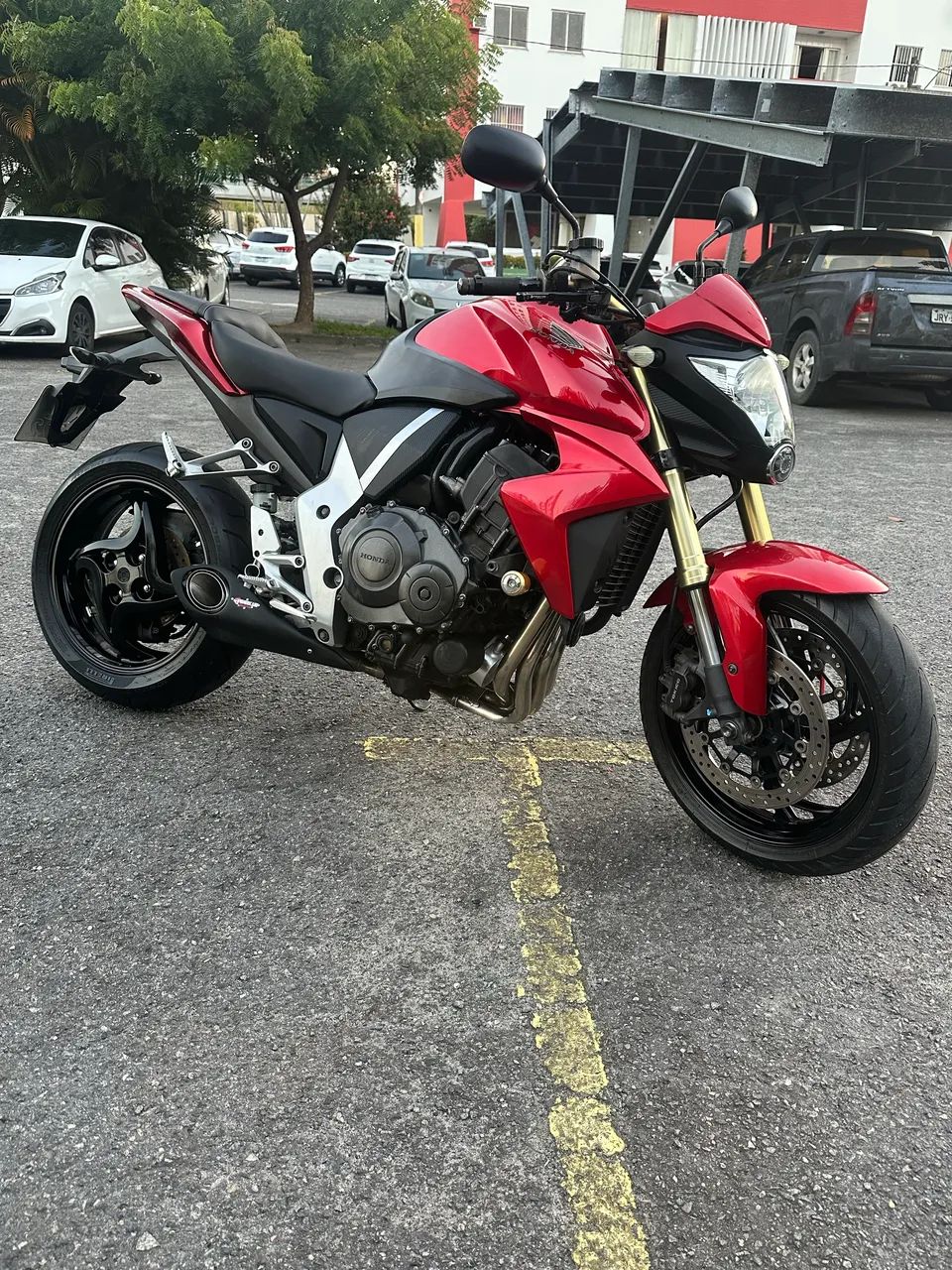 CB 1000 - Foto 3