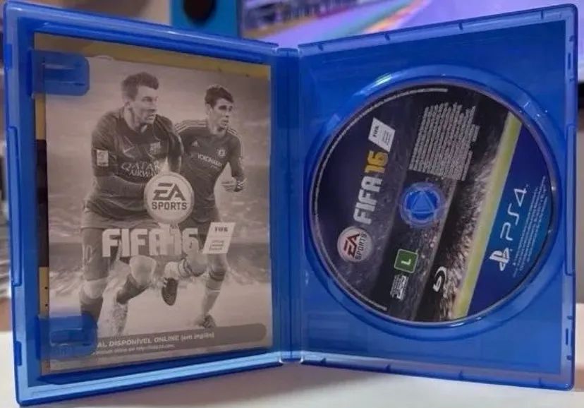 Fifa 16 PS4 com manuais - Foto 2