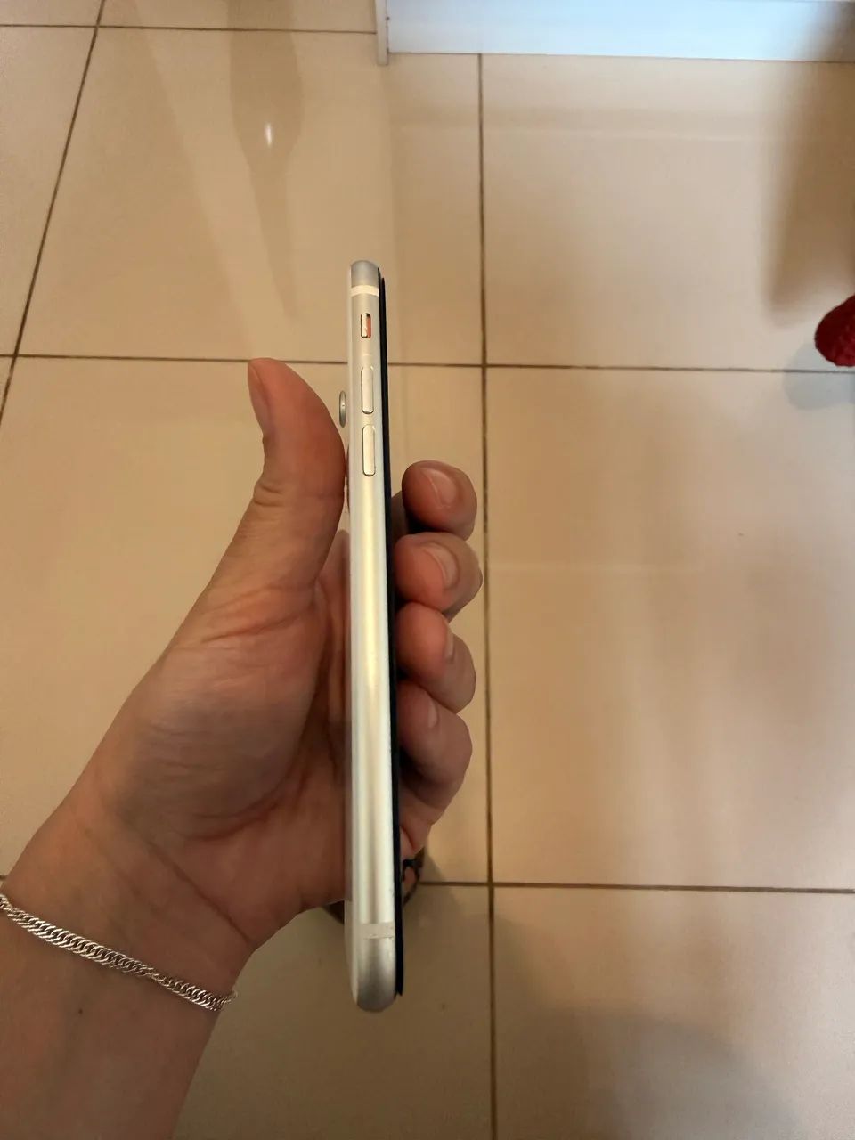 IPHONE SE 64GB - IMPECÁVEL  - Foto 4