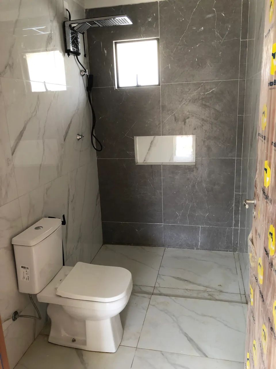 Reforma, assentamento de porcelanato  - Foto 3