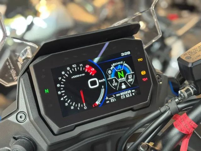 Suzuki GSX-S 1000 GX - 2026  - Foto 3