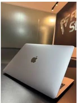 Macbook Pro M1 8Gb - 256gb 13" - Usado 