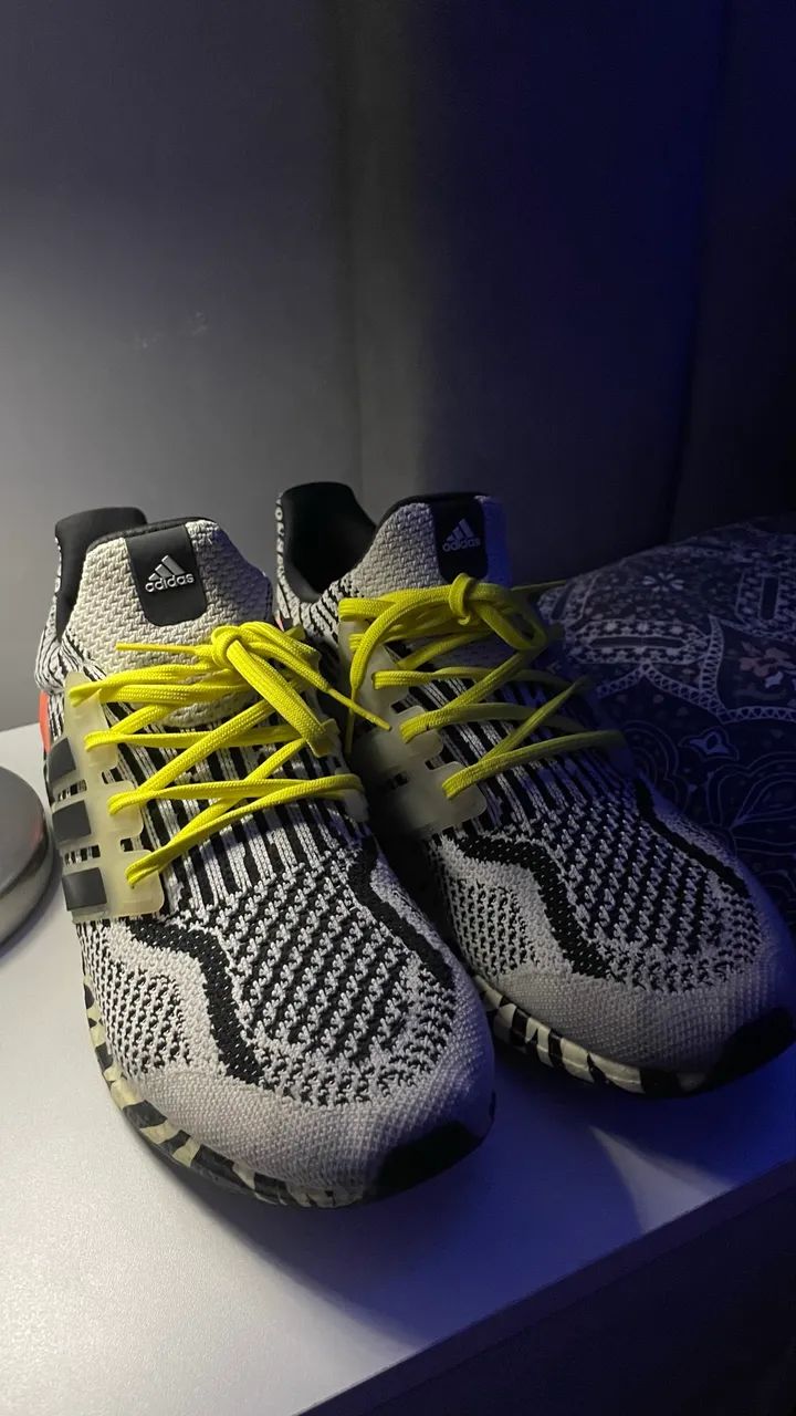 Adidas UltraBoost 5.0 DNA "Multi Pattern / White Turbo". - Foto 2