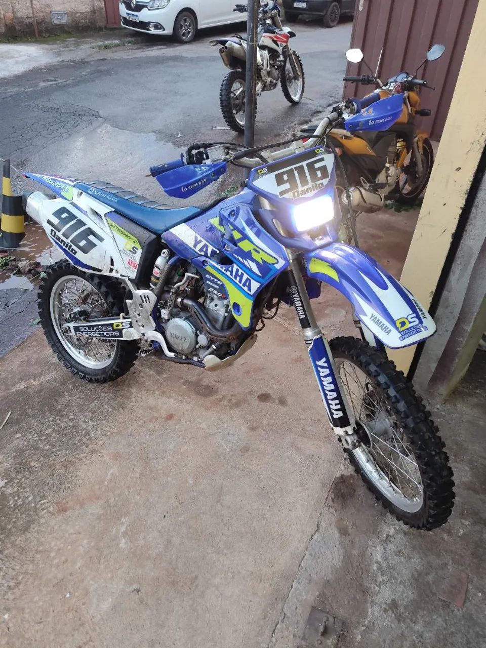 WR250F - Foto 4